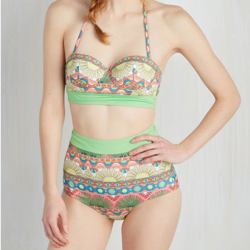 NWOT ModCloth Swim *Top*